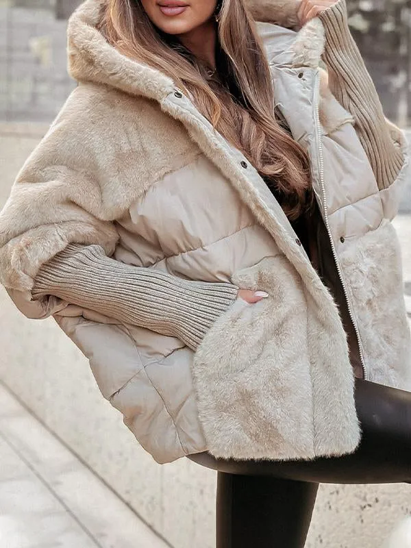 Long Quilted Cape with Faux Fur Collar for Women | Ideal for Winter