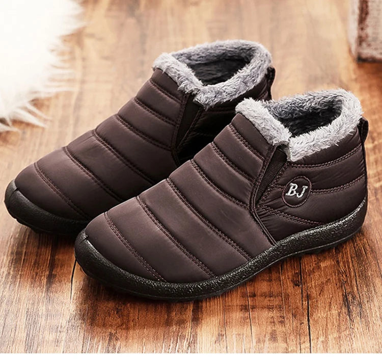 Figueral | Snowy Slips | Warm and Dry Slip-Ons