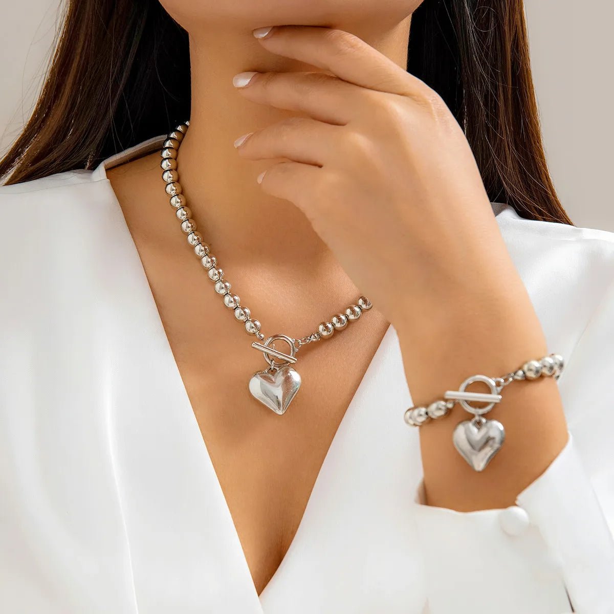 Zahara | 2pc Beaded Heart Pendant Bracelet and Necklace Set – Luxury Designer Jewelry Set & Minimalist Layering Chain Silvery Whisper