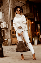 Amore | Joanna | Stylish Turtleneck