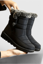 Flōre | Boots for Women | Quilted Ankle Style Black