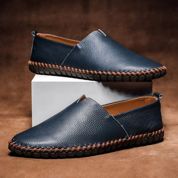 Hommes | Men’s Pebbled-grain Leather Loafers Navy