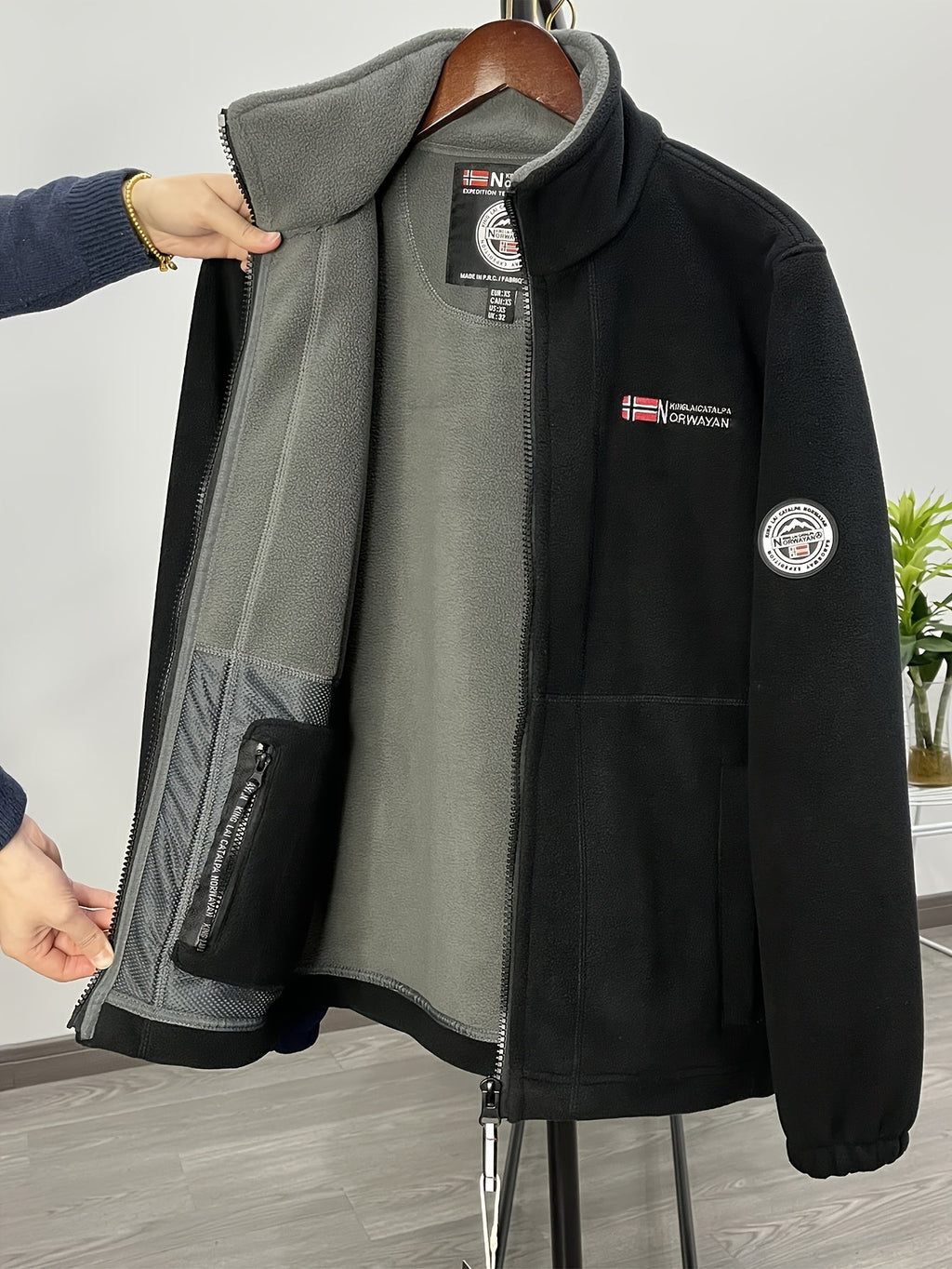 Marmari | Soft, Warm & Lightweight Outdoor Fleece Jacket with Protective Collar