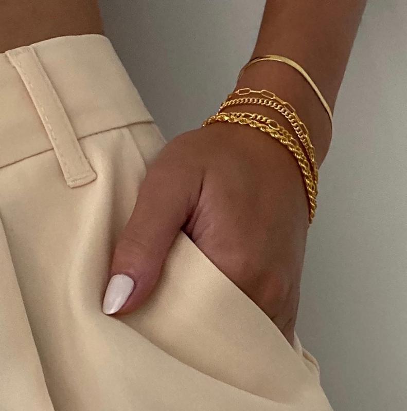 Vela | 5pc Classic Bracelets Stack – Luxury Designer Bangle Set & Slimming Minimalist Wrist Cuff