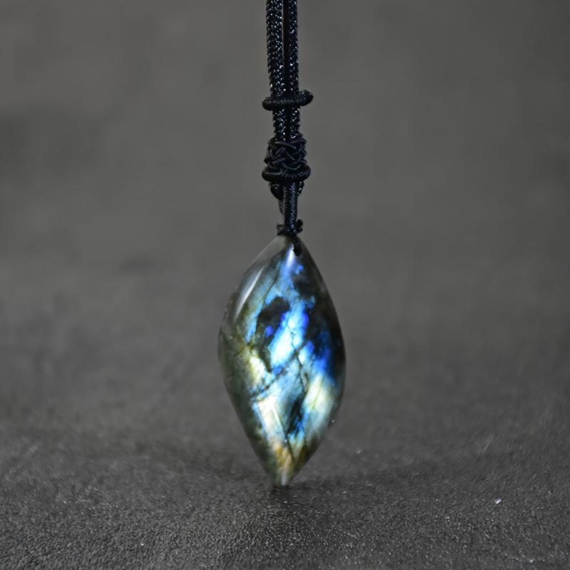 Solene | Adelheid Moonstone Necklace – Luxury Iridescent Gemstone Pendant & Tailored Minimalist Choker Default
