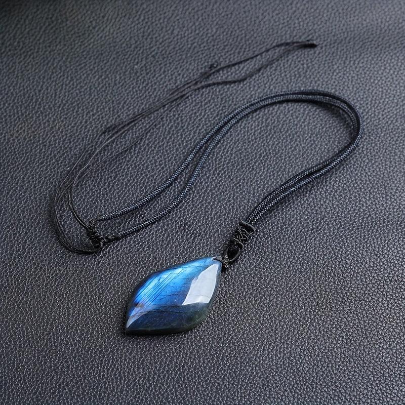 Solene | Adelheid Moonstone Necklace – Luxury Iridescent Gemstone Pendant & Tailored Minimalist Choker