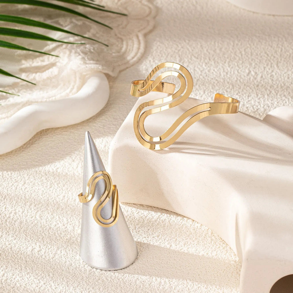 Flōre | Adjustable Modern Swirl Bracelet and Ring Set – Luxury Designer Jewelry Set & Minimalist Open Bangle
