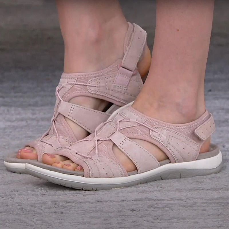 Adjustable Sandals – Comfort and Style in One Pink