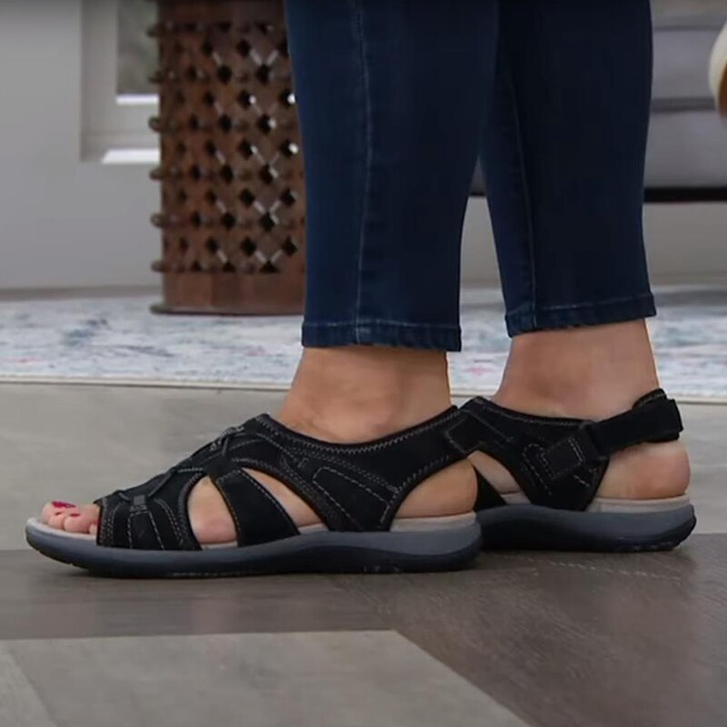 Adjustable Sandals – Comfort and Style in One