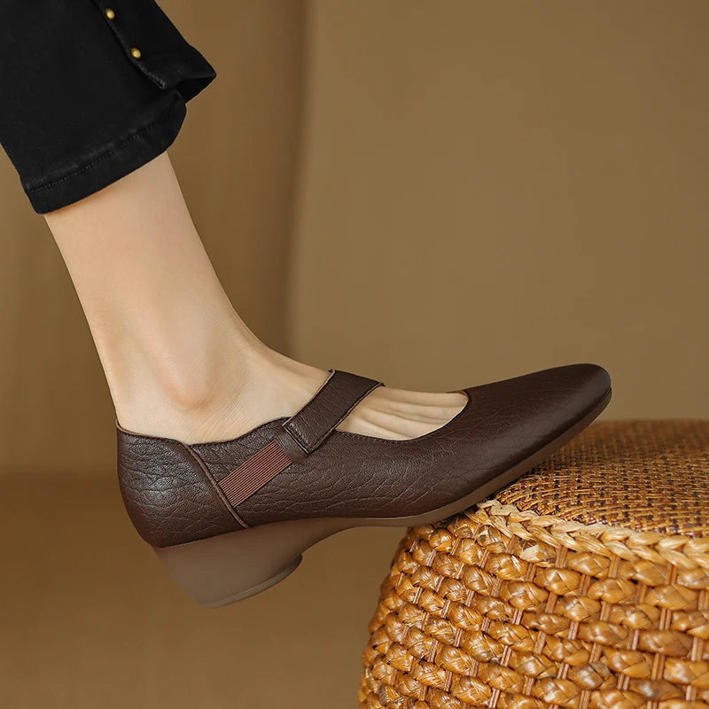 Avelle | Genuine Leather Mary Jane Heels – Luxury Designer Block Shoes & Slimming Retro Pump Footwear