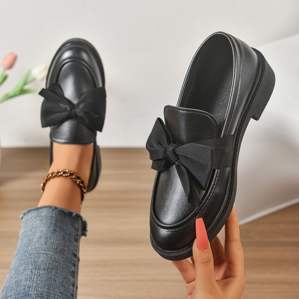 Ayora | Women’s Shoes – Chic Artisan Loafer & Refined Slimming Silhouette Black