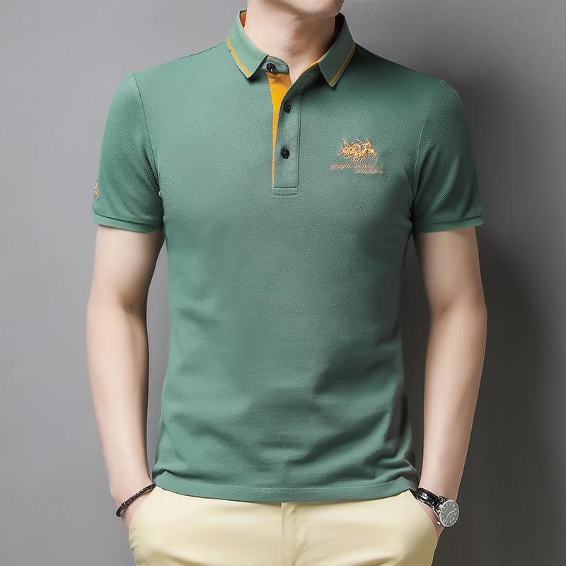 Casual men's short-sleeved polo shirt with button placket, cotton