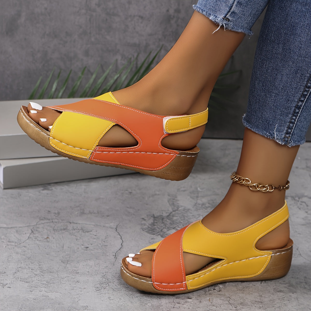 Women's Comfortable Sandals for Optimal Support Orange