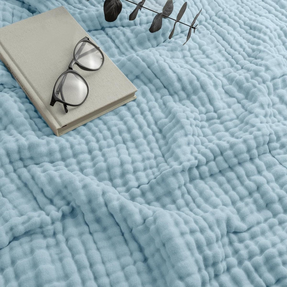Cooling cotton blanket – airy summer blanket