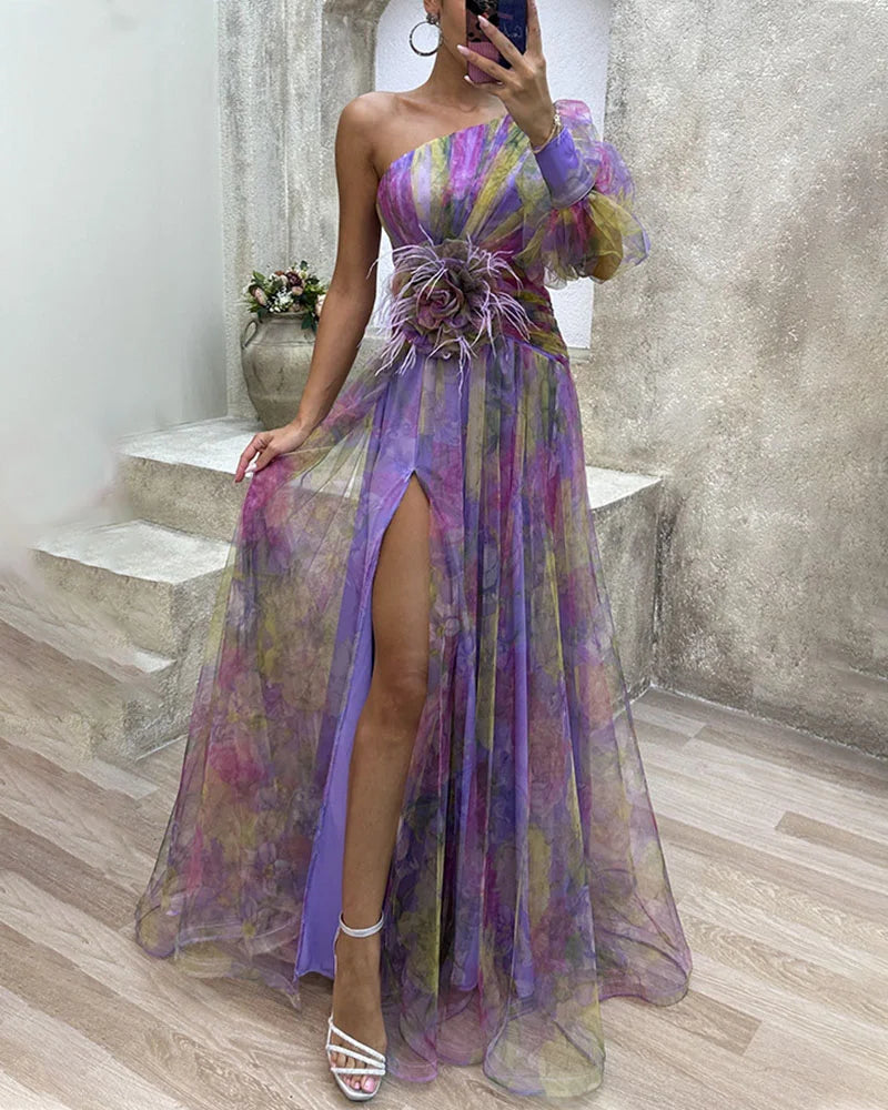 Long Elegant Tulle Dress – Flowing Lightness, Romantic Silhouette Purple