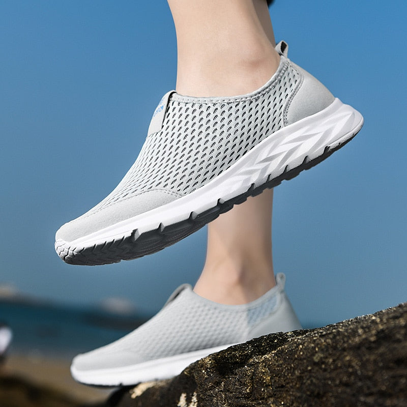 Admire | Unisex Sport Running Sneakers - Lightweight Breathable Shoes for Men & Women
