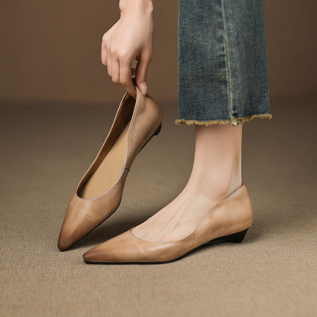 Irella | Genuine Leather Flats – Luxury Designer Ballerina Shoes & Slimming Minimalist Casual Loafers Apricot