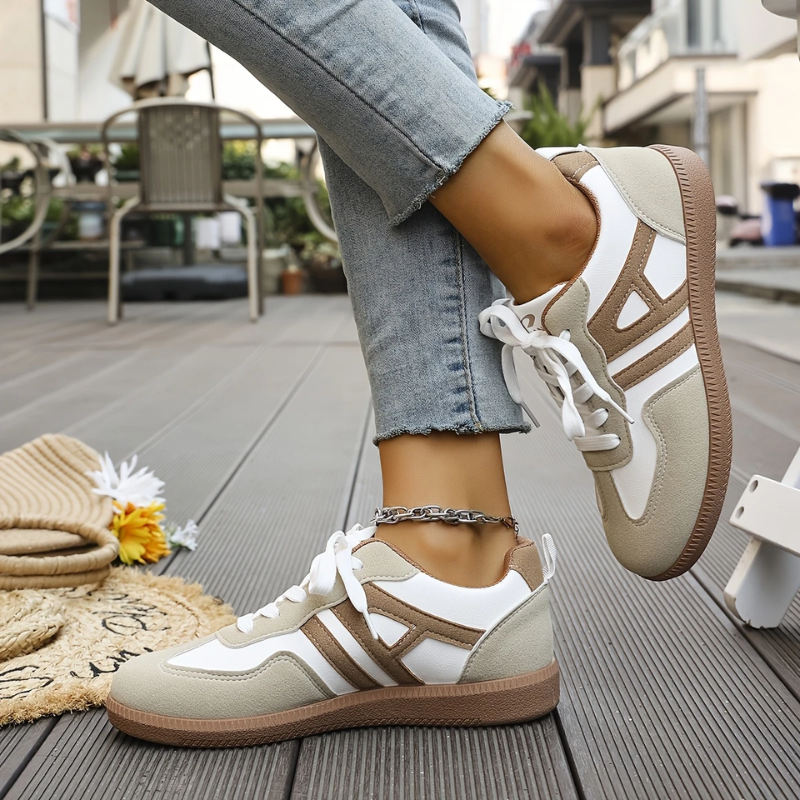 Yasa | Women’s Lace Up Sneakers
