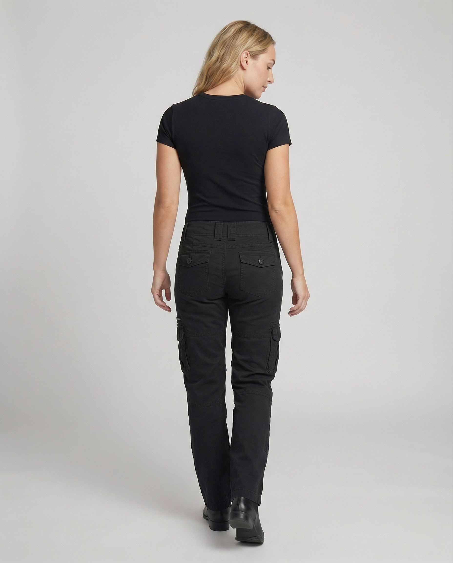 Isana | Lightweight and durable urban utility cargo pants