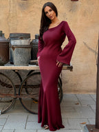 Sophé | Long-sleeved maxi dress – Effortless elegance for every occasion – Chic Artisan Grace & Refined Slimming Silhouette red