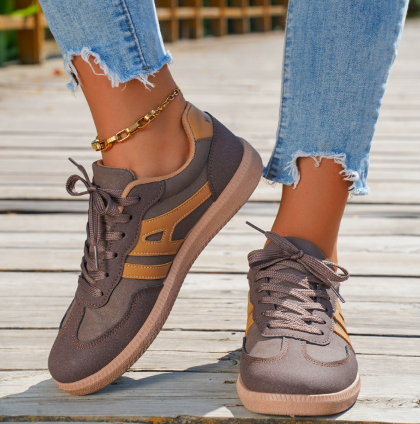 Bolivia | Women’s Low-Top Sneakers