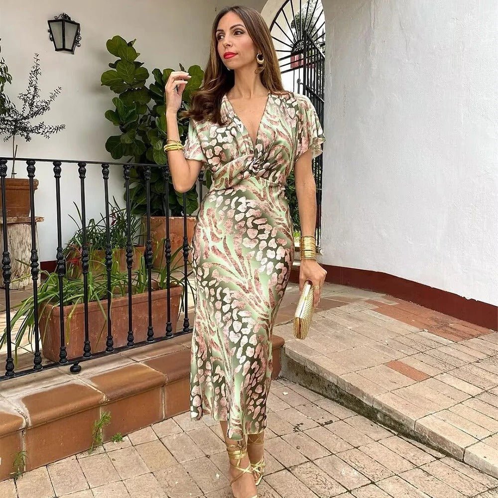 Pamelo | Signature Elegance Dress – Chic Artisan Grace & Refined Slimming Silhouette