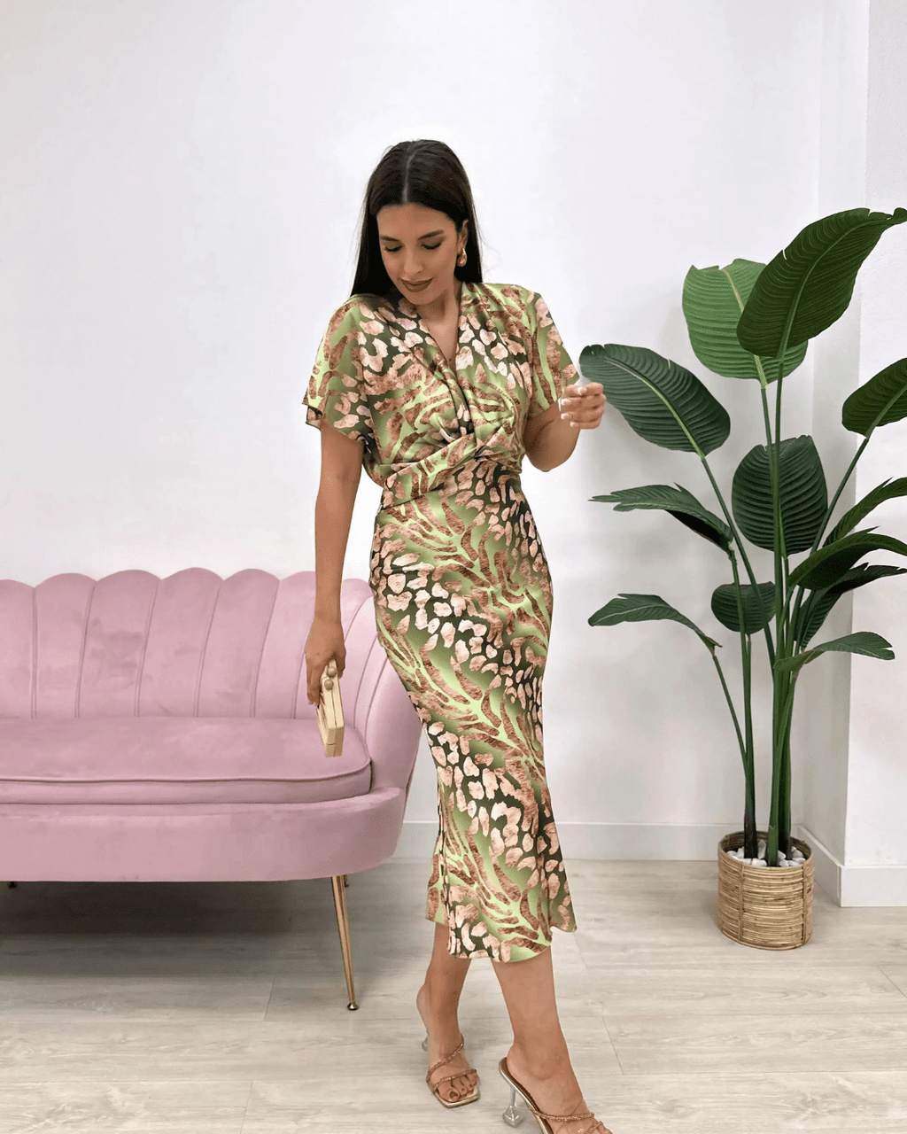 Pamelo | Signature Elegance Dress – Chic Artisan Grace & Refined Slimming Silhouette