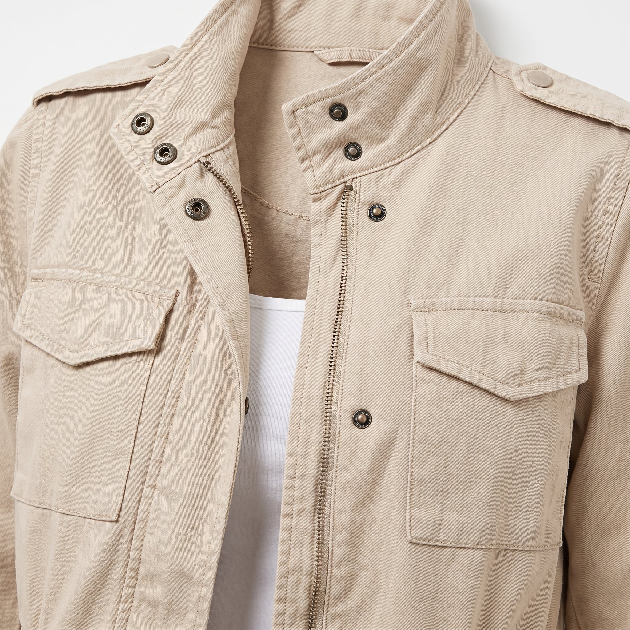 Windbreaker for Women – Oversized Korean Style with Many Pockets