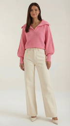 Women's Collared Chunky Knit Sweater – Cozy Oversized Fit & Retro Polo Style Pink