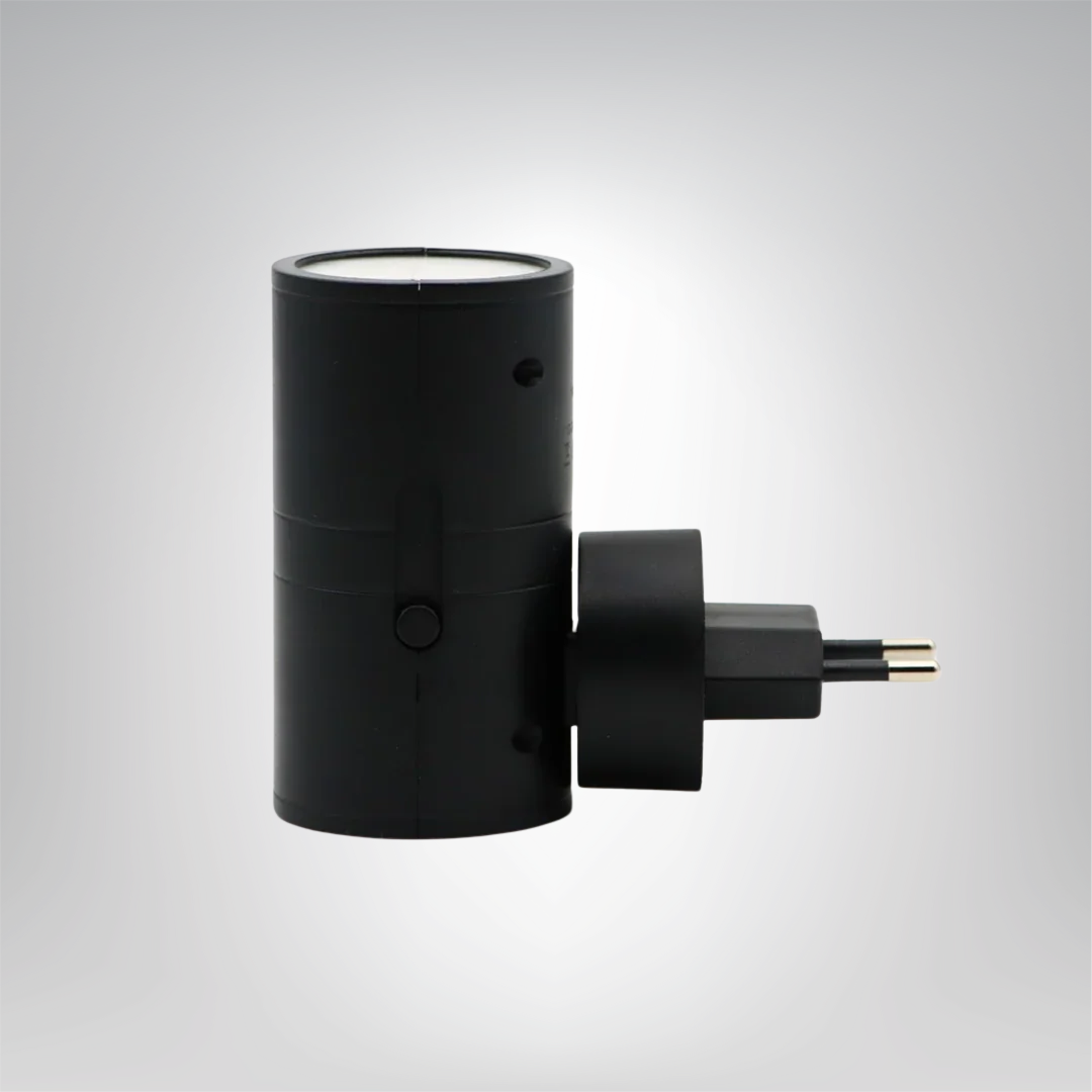 Smart LED Night Light with Day-Night Sensor and Stepless Dimming – Plug & Play Solution for the Home
