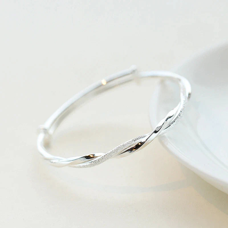 Amore | Silver Bracelet for Women – Braided, Elegant and Timeless Jewellery