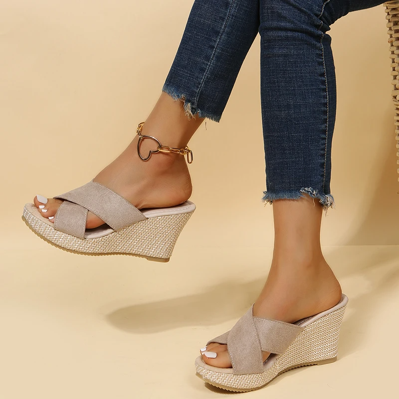 Velo | Women’s Stylish Comfort Sandals – Chic Artisan Support & Refined Slimming Silhouette