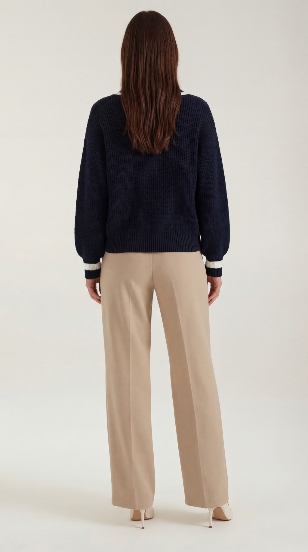 Women's Contrast Trim Knit Sweater – Elegant Color-Block & Soft Crewneck