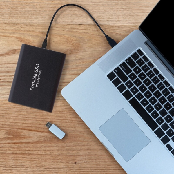 UltraVault External SSD – Blazing Fast 4K Storage with Up to 30TB & 1050MB/s Speed