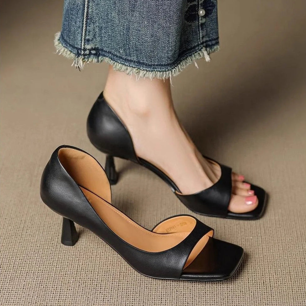 Zahara | Valenti Leather Heels – Chic Artisan Craft & Refined Slimming Silhouette Black