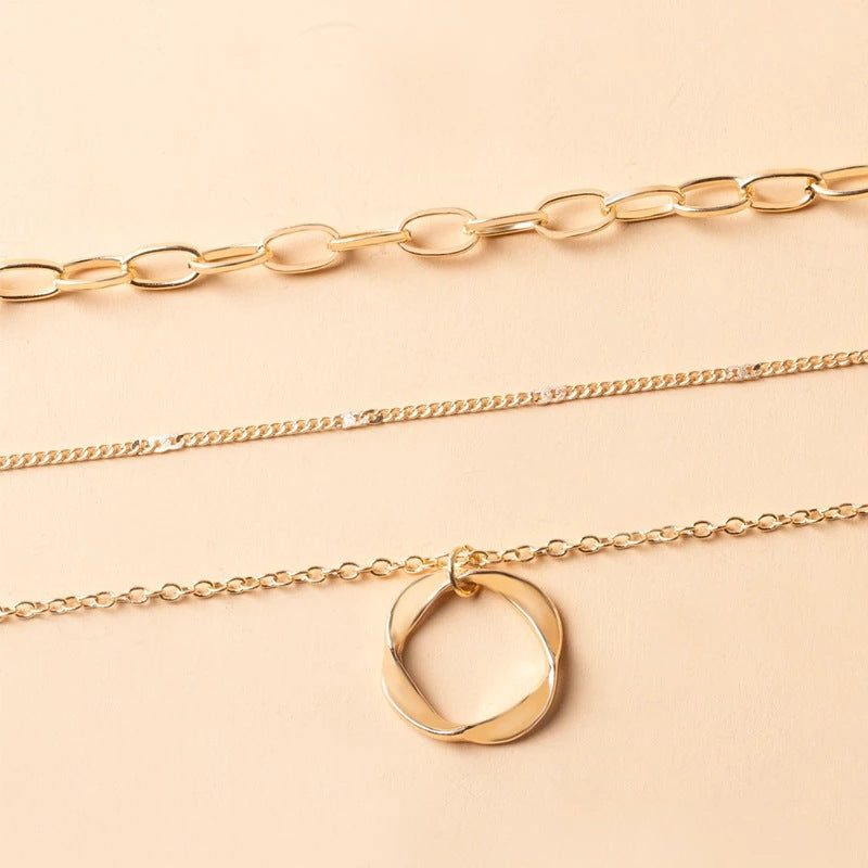 Aura | Vintage Layered Chain & Pendant Necklace – Luxury Designer Multi-Tier Set & Minimalist Medallion Choker