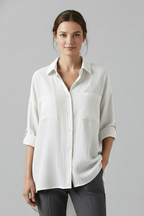 Women’s Blouse with Collar and Button Fastening