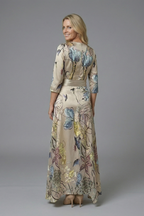 Amore | Women’s Dress with V-Neck and Three-Quarter Sleeves