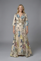 Amore | Women’s Dress with V-Neck and Three-Quarter Sleeves