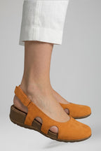 Chāme | Women's Sandals with Adjustable Strap
