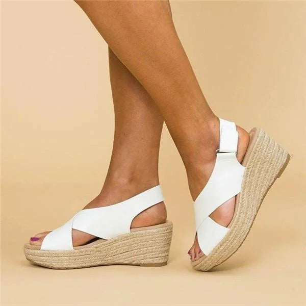 Luma | Women’s Comfortable Summer Sandals – Supportive Walking Design & Anatomical Comfort Sole White