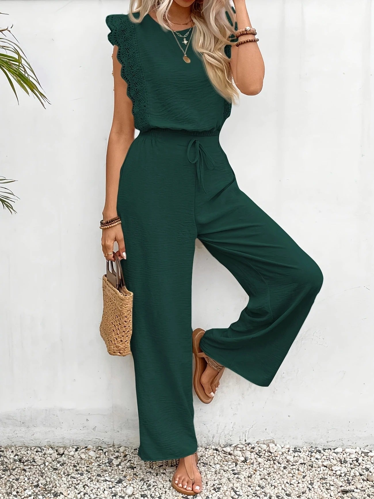 Døre | Women’s Two-Piece Set with Lace-Trim Cap-Sleeve Top and Wide-Leg Pants Green