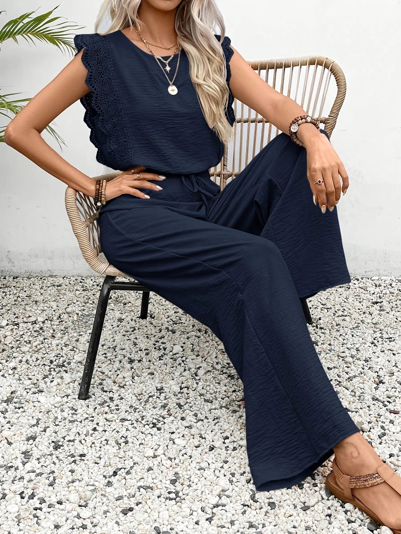 Døre | Women’s Two-Piece Set with Lace-Trim Cap-Sleeve Top and Wide-Leg Pants