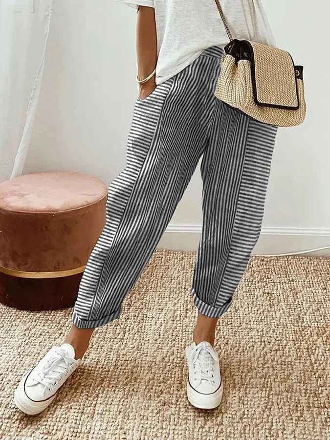 Sephira | Women’s Coastal Tapered Lounge Pants Black White