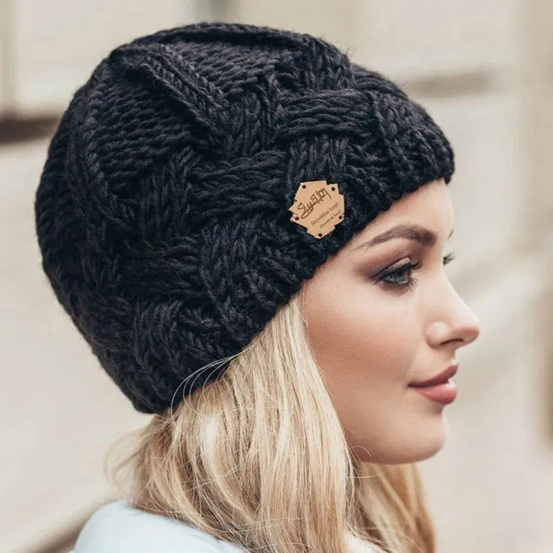 Parsha | Unisex Knitted Beanie Hat - Soft Warm Winter Beanie Black