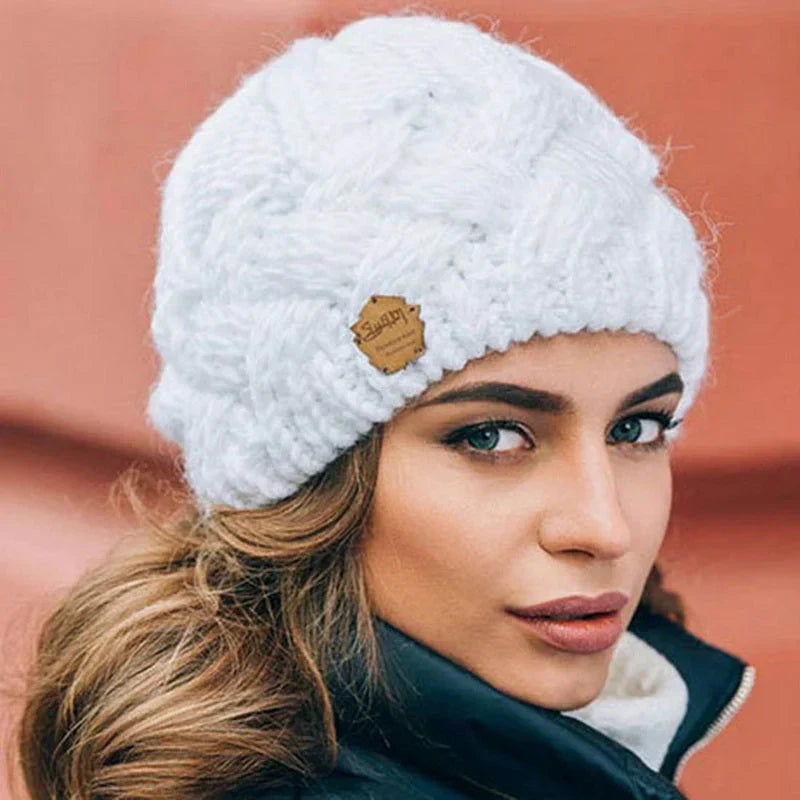 Parsha | Unisex Knitted Beanie Hat - Soft Warm Winter Beanie White