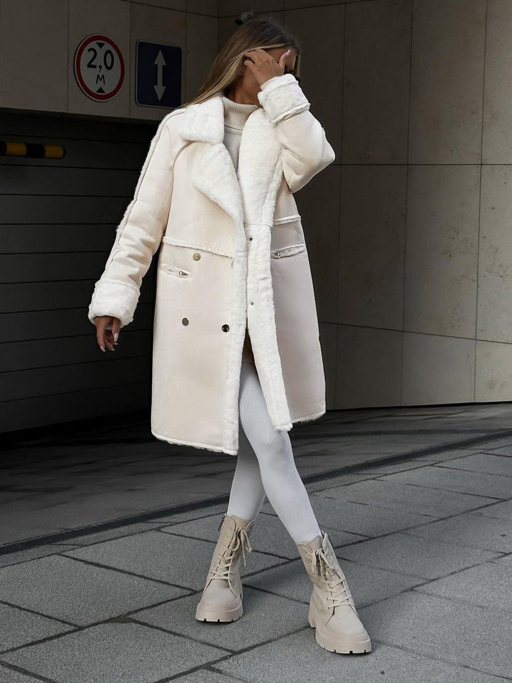 Mechi | Stylish Long Polar Fleece Women's Coat Beige