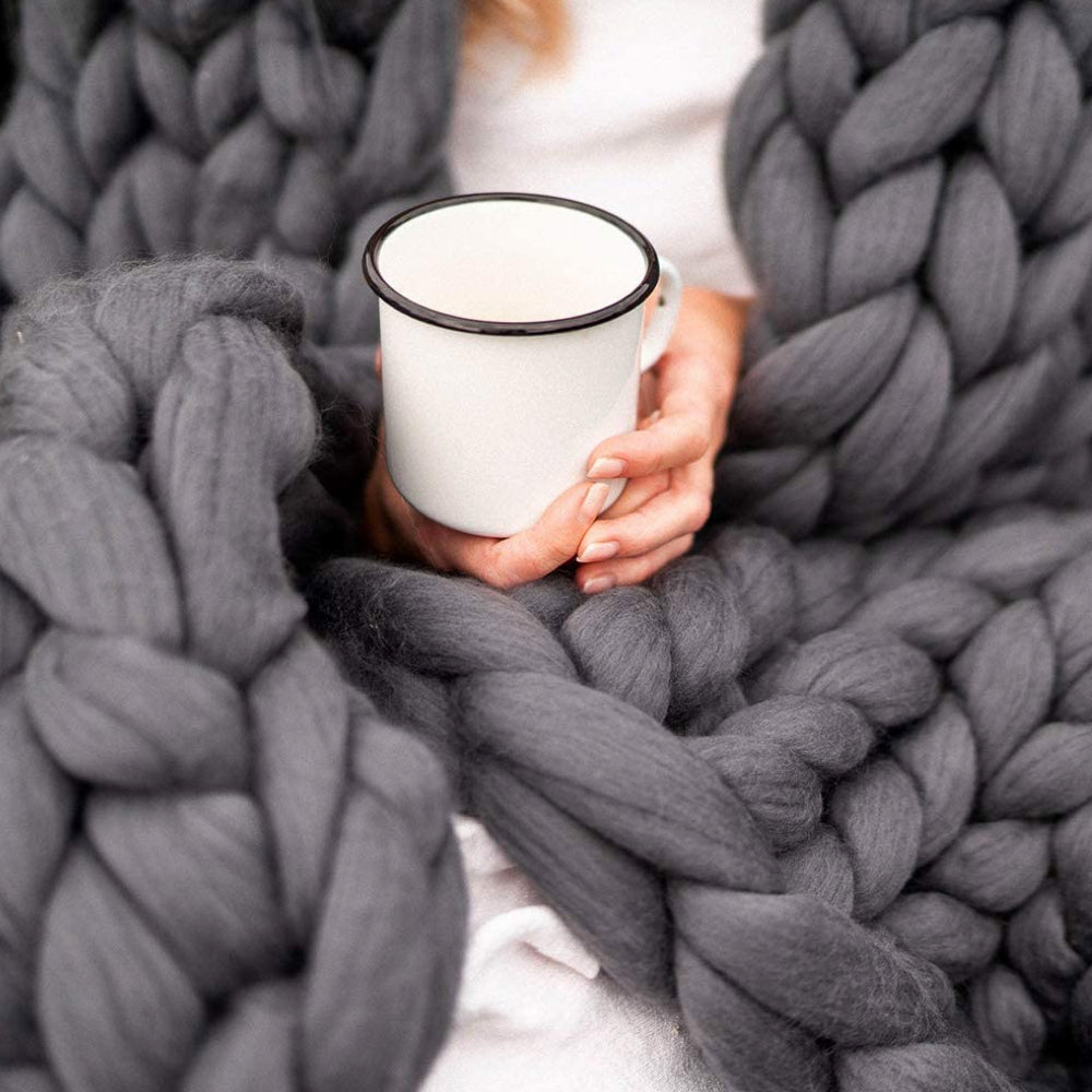 1000 Gram XXL Chunky Knitting Yarn Dark Grey